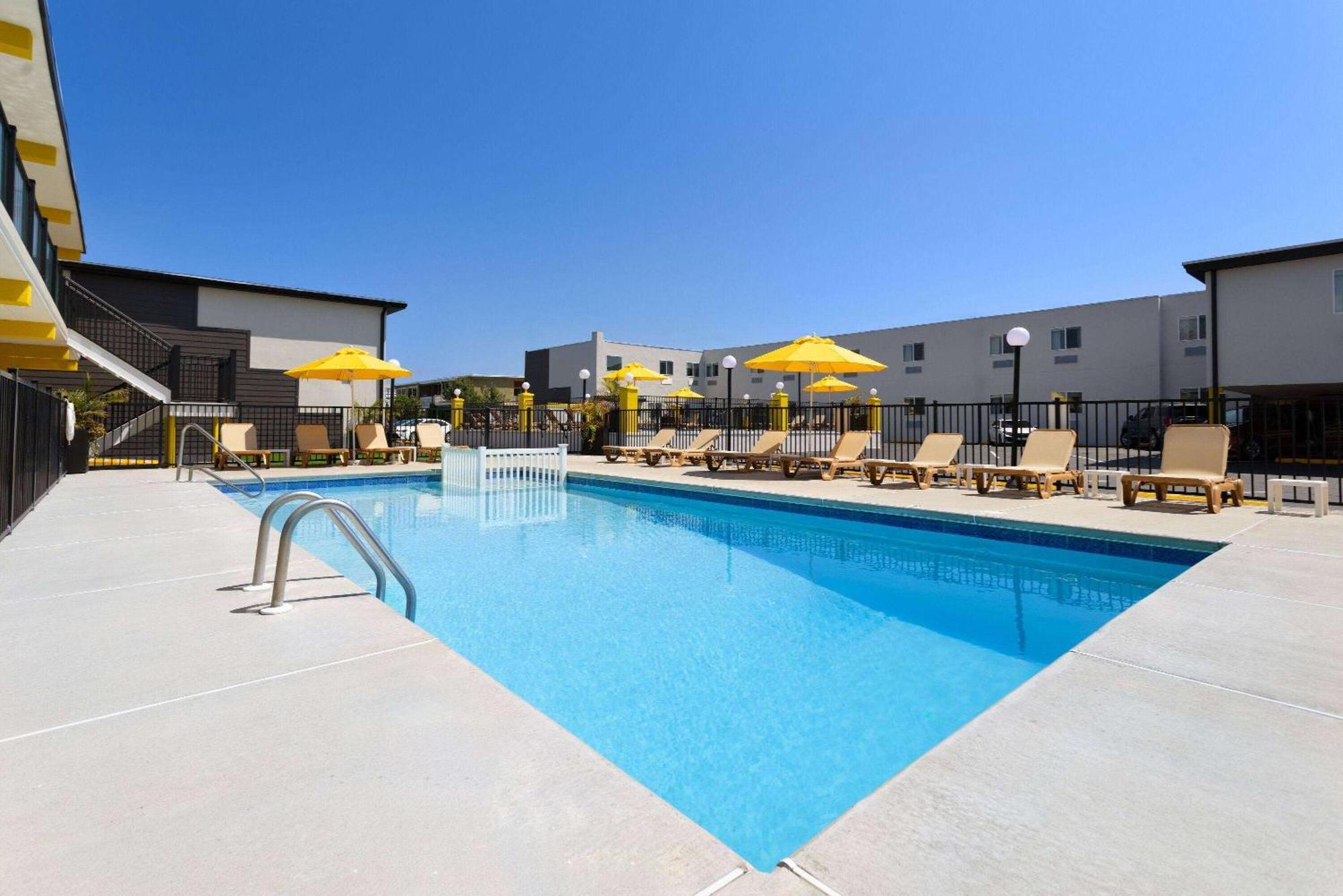 The Vibes Hotel, Trademark Collection By Wyndham Wildwood Exteriör bild